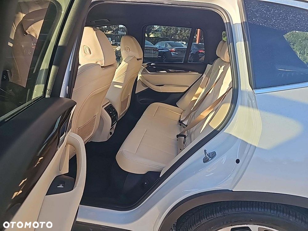 BMW X3 xDrive30i M Sport - 12