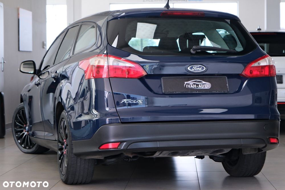 Ford Focus - 8