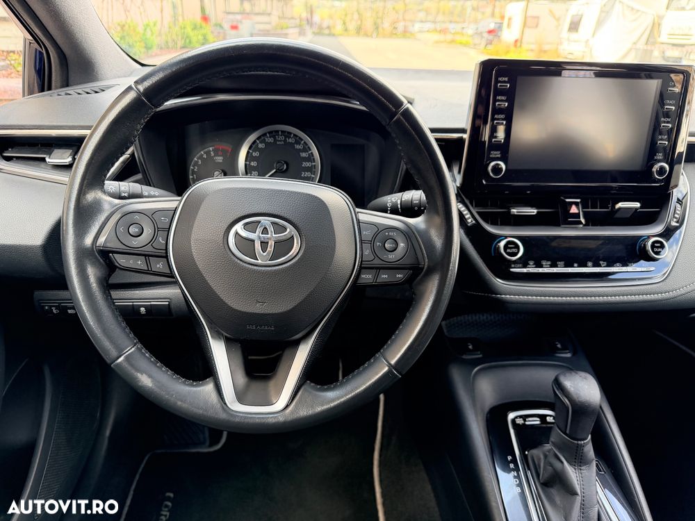 Toyota Corolla 1.8 Business Edition - 13