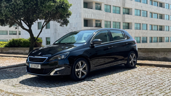 Peugeot 308 1.2 PureTech Allure J17