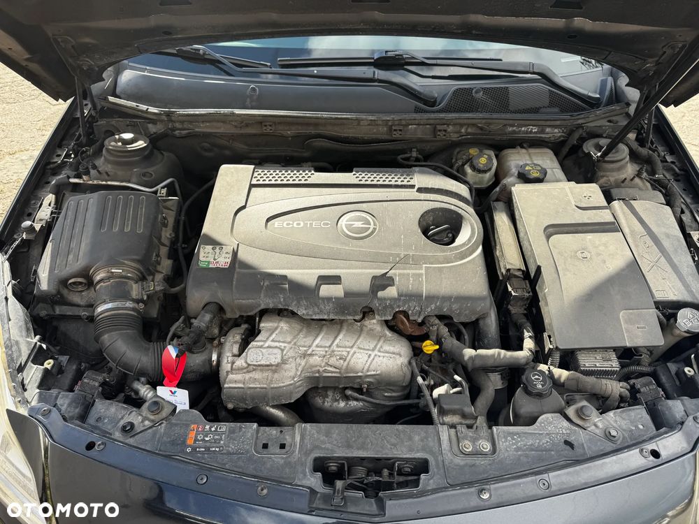 Opel Insignia - 17