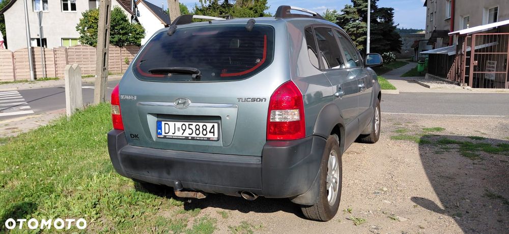 Hyundai Tucson 2.0 Comfort 2WD - 5