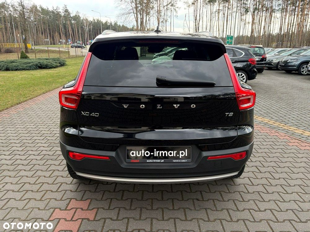 Volvo XC 40 T2 Momentum - 7
