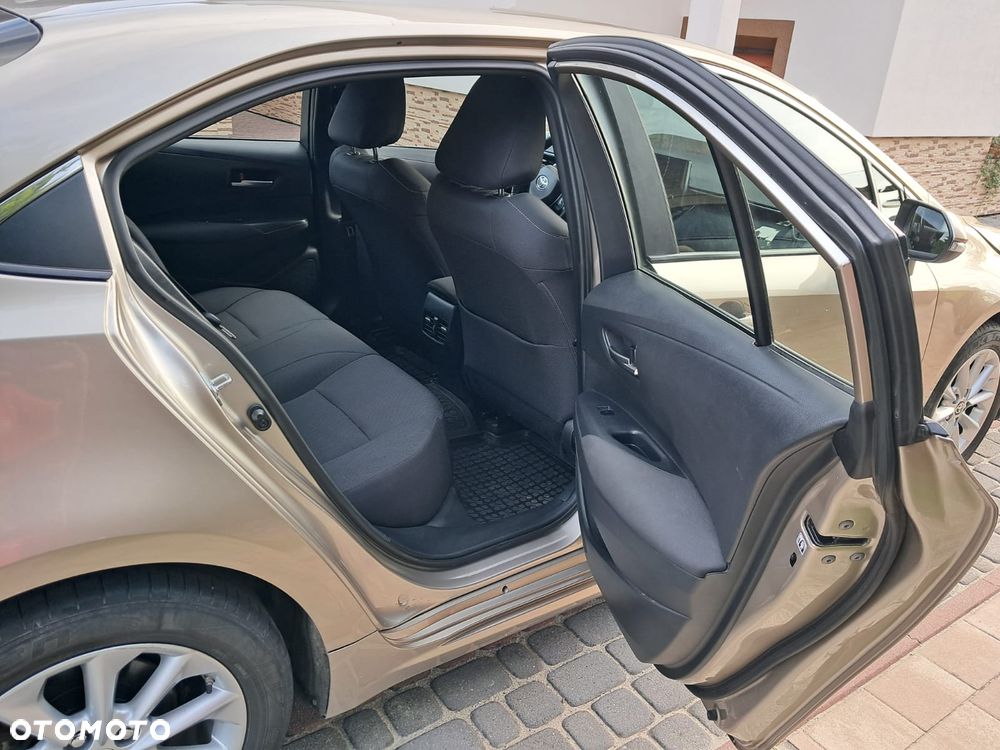 Toyota Corolla 1.6 Comfort - 11