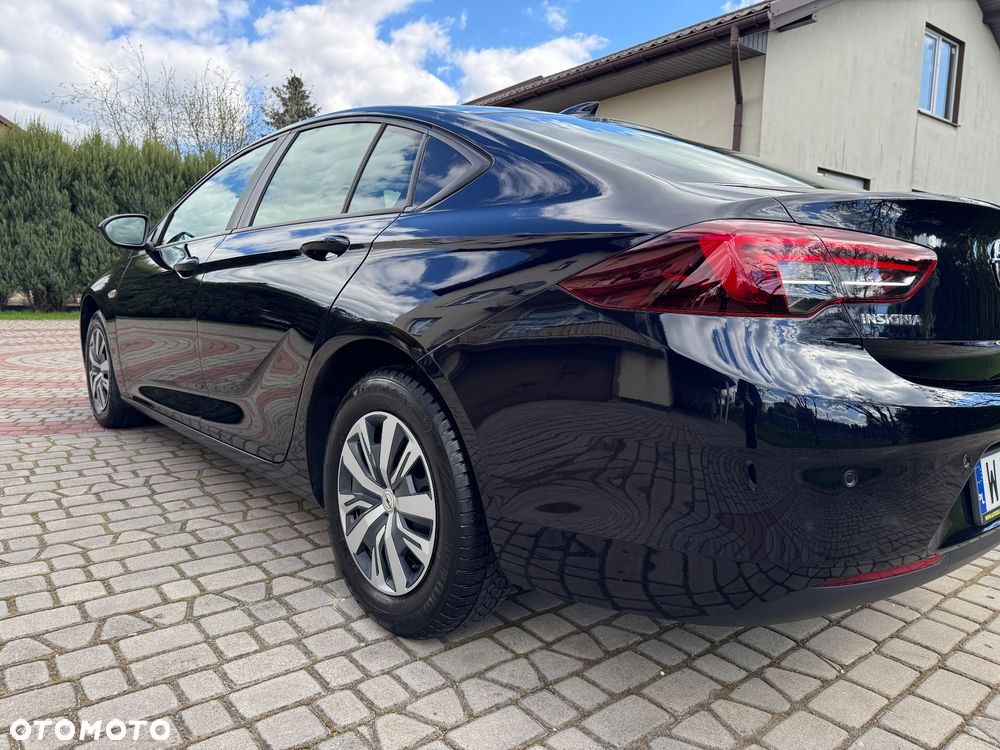 Opel Insignia 1.5 T Enjoy S&S - 23