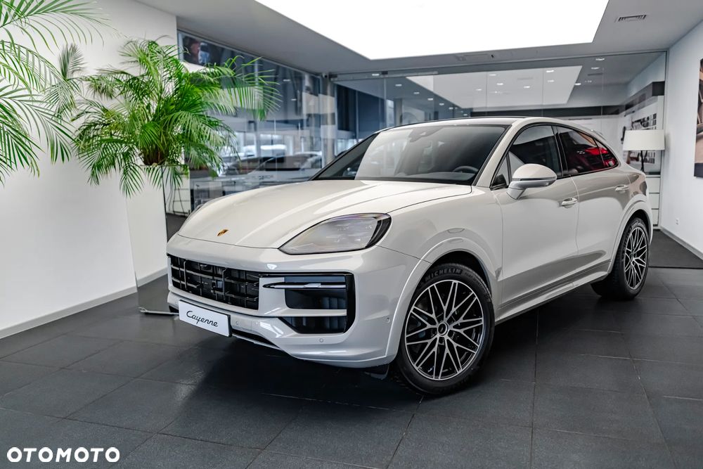 Porsche Cayenne Standard - 1