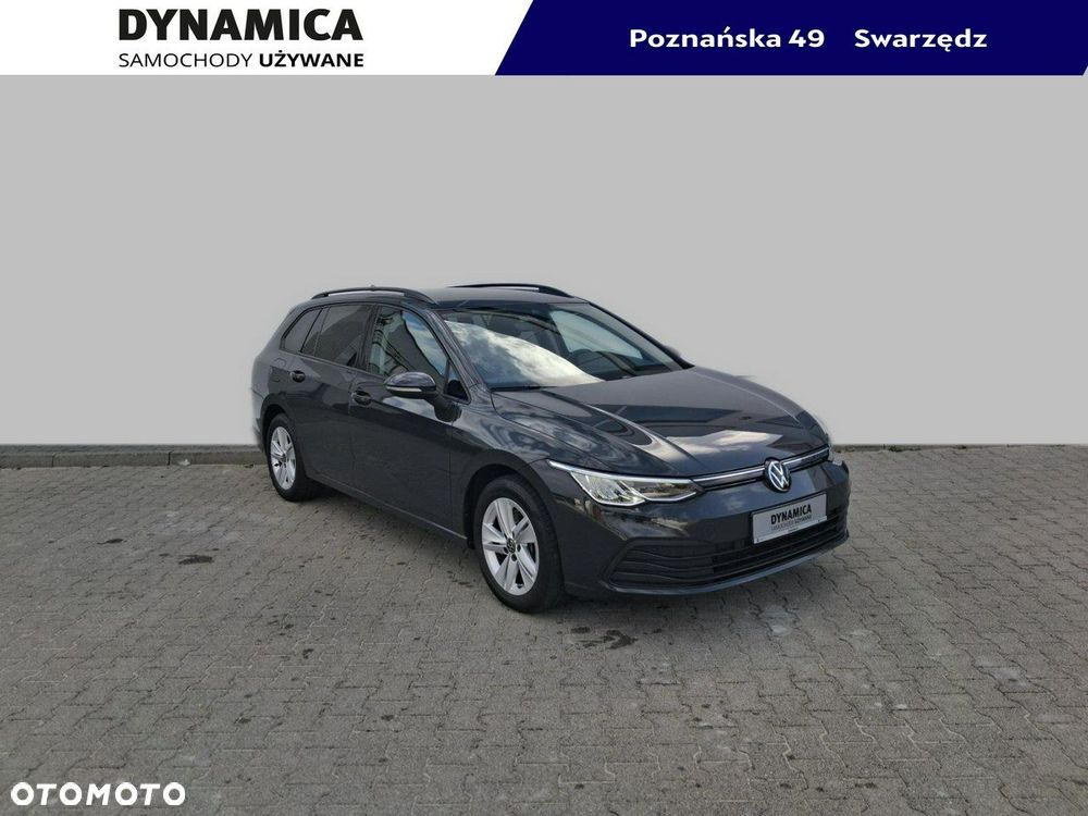 Volkswagen Golf - 1