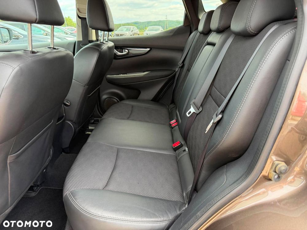 Nissan Qashqai 1.2 DIG-T Tekna - 11