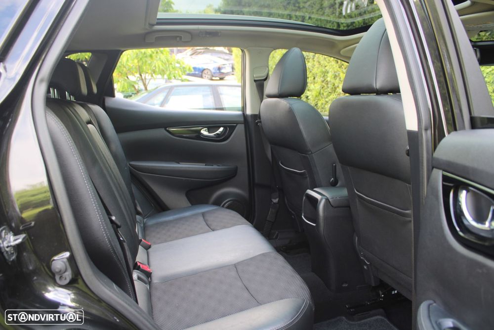 Nissan Qashqai 1.6 dCi Tekna - 25