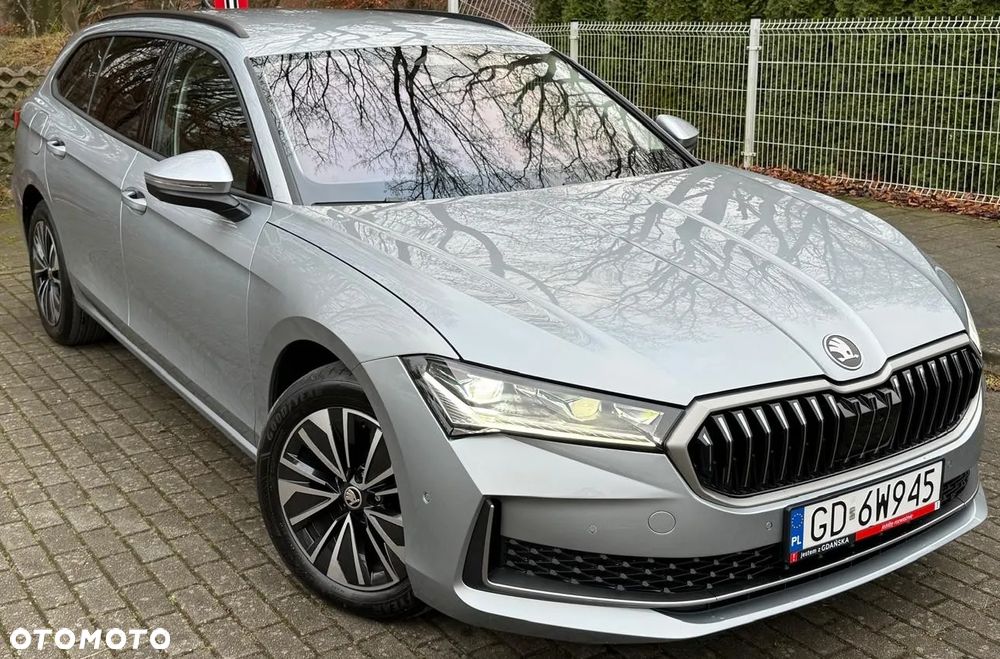 Skoda Superb 2.0 TDI 4x4 DSG Ambition - 2