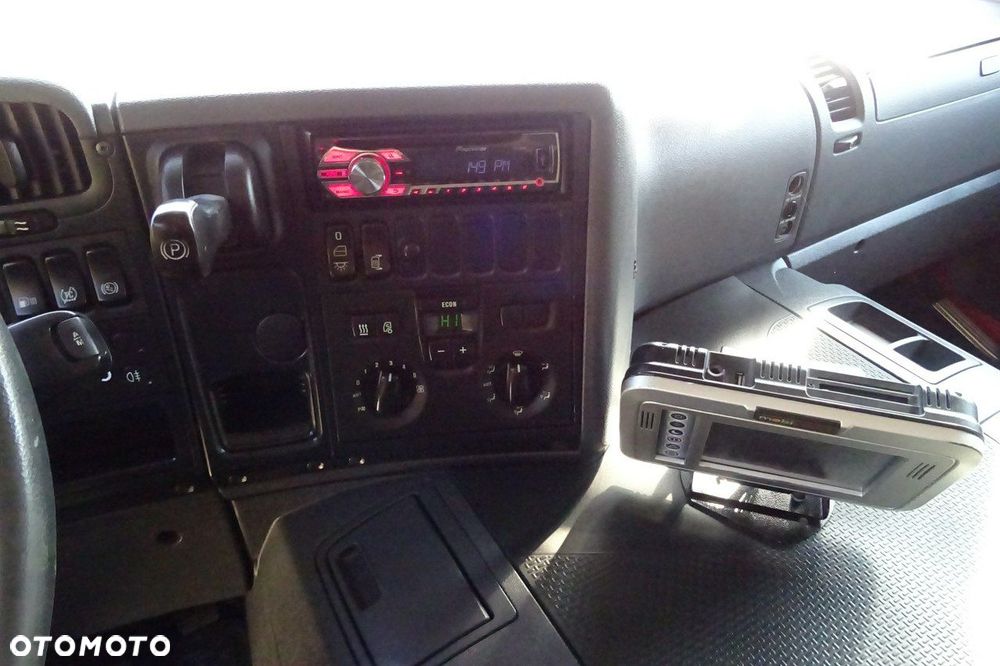 Scania P250 Euro 6 sypialna, firanka 18pal, winda, sprowadzony - 37