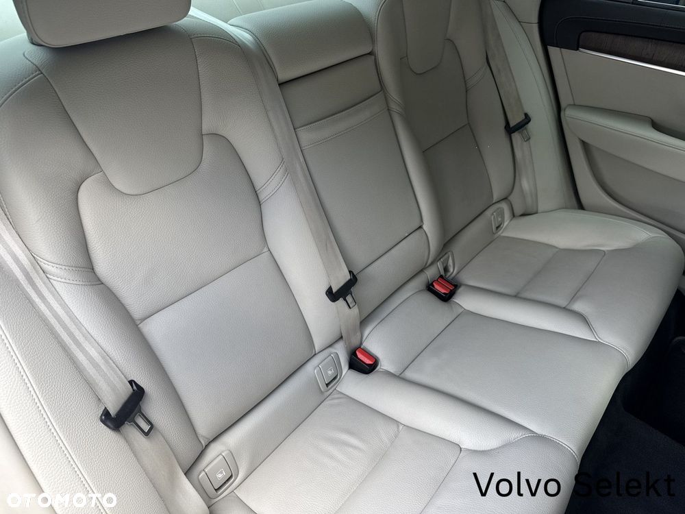 Volvo S90 - 12