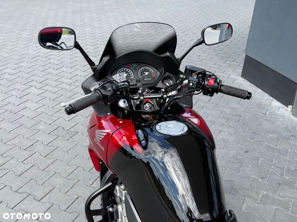 Honda CBF - 21