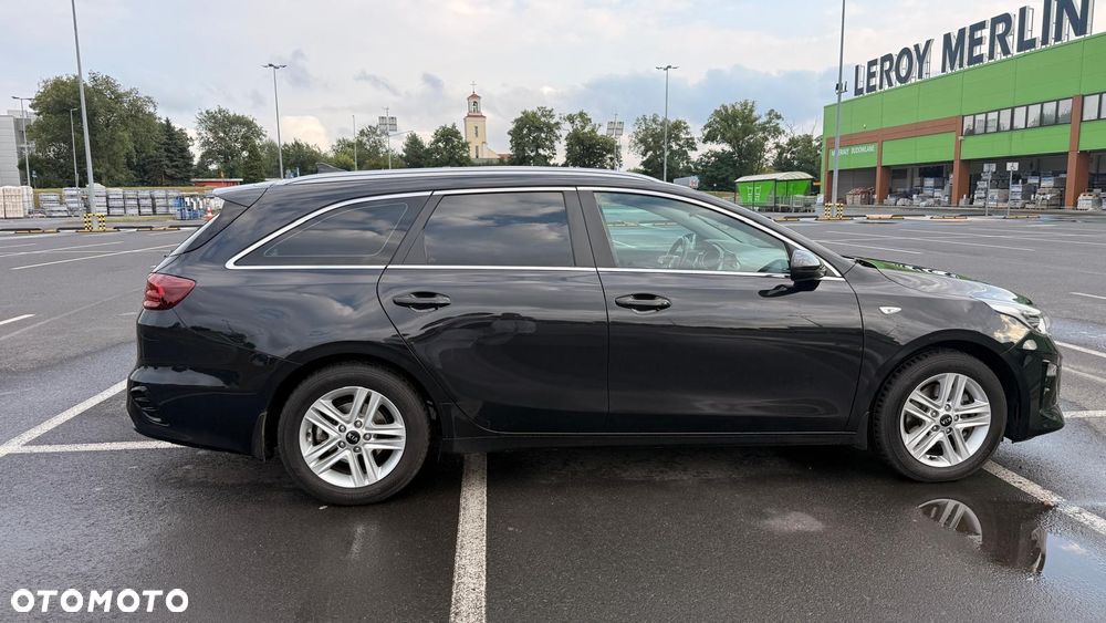 Kia Ceed 1.6 CRDi SCR M - 13