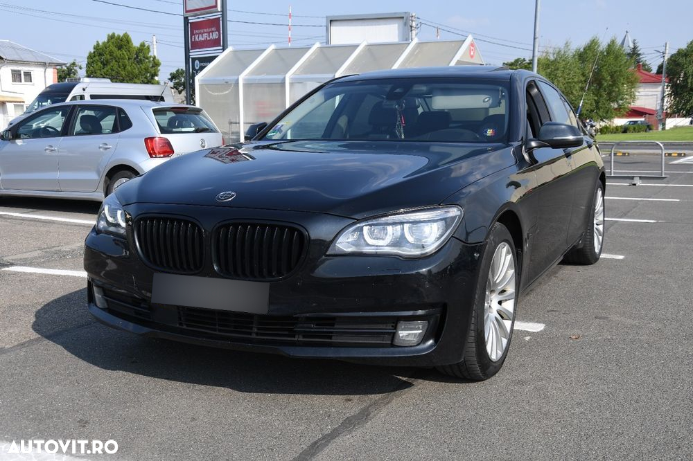 BMW Seria 7 730d - 26