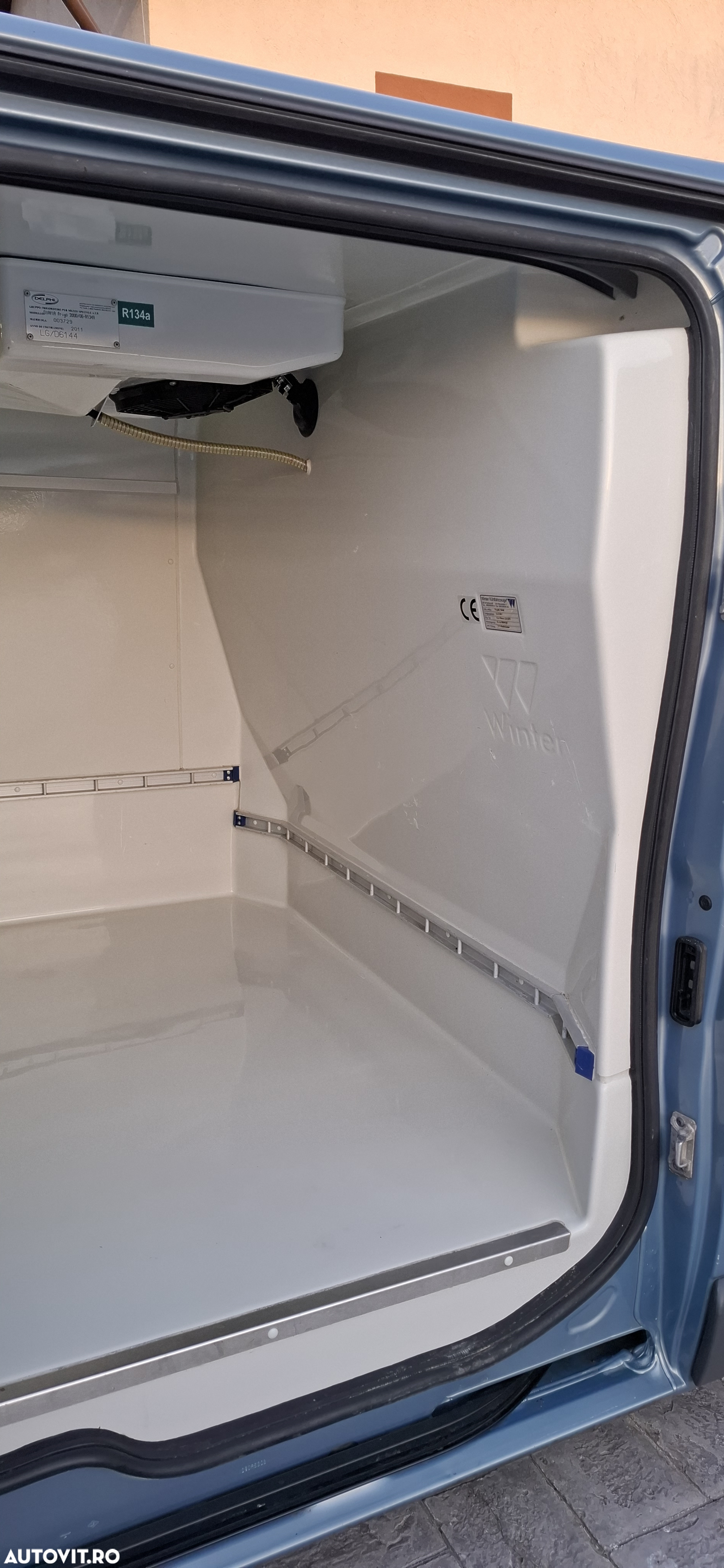 Opel Vivaro - 10