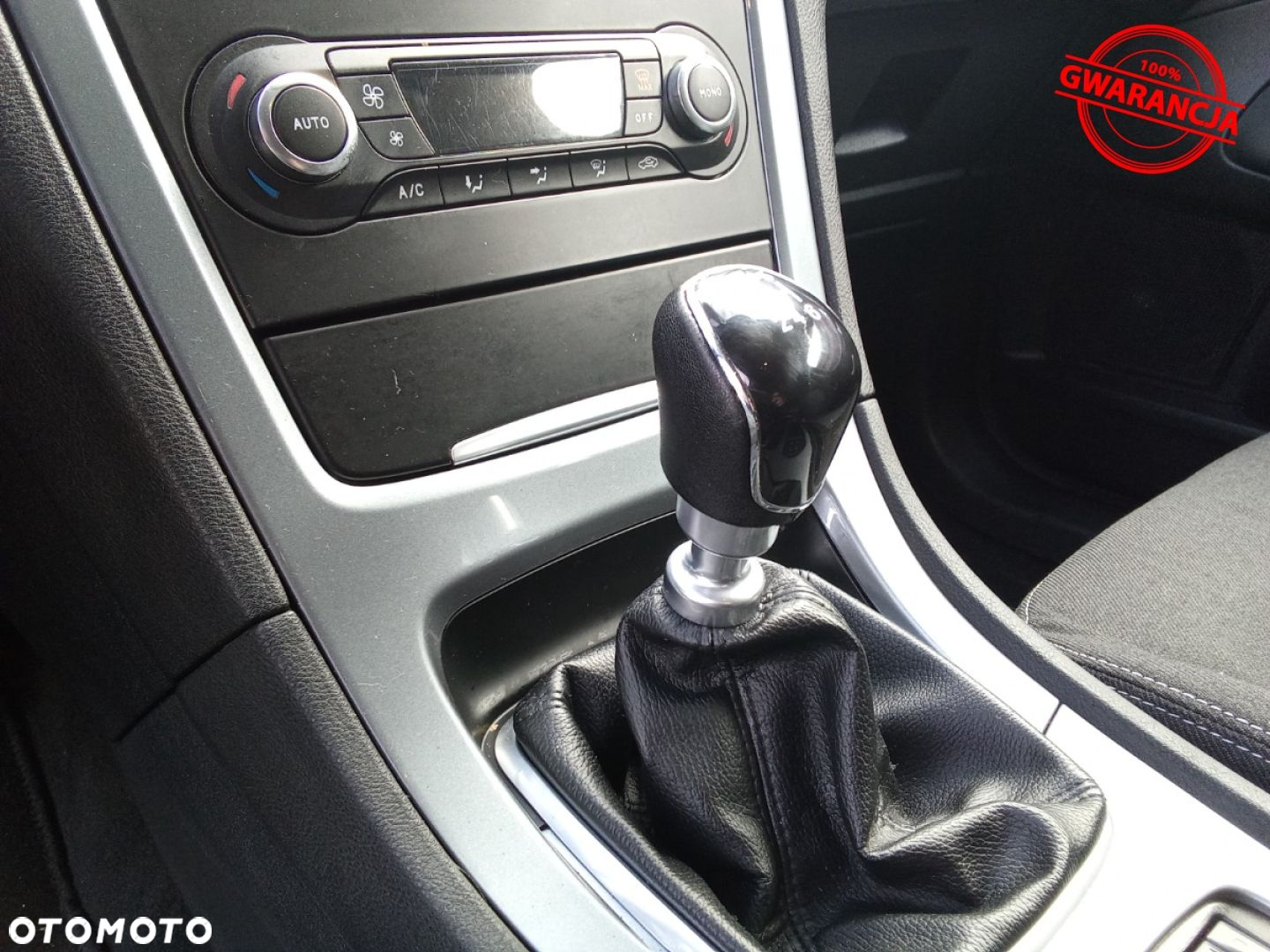 Ford Mondeo - 27