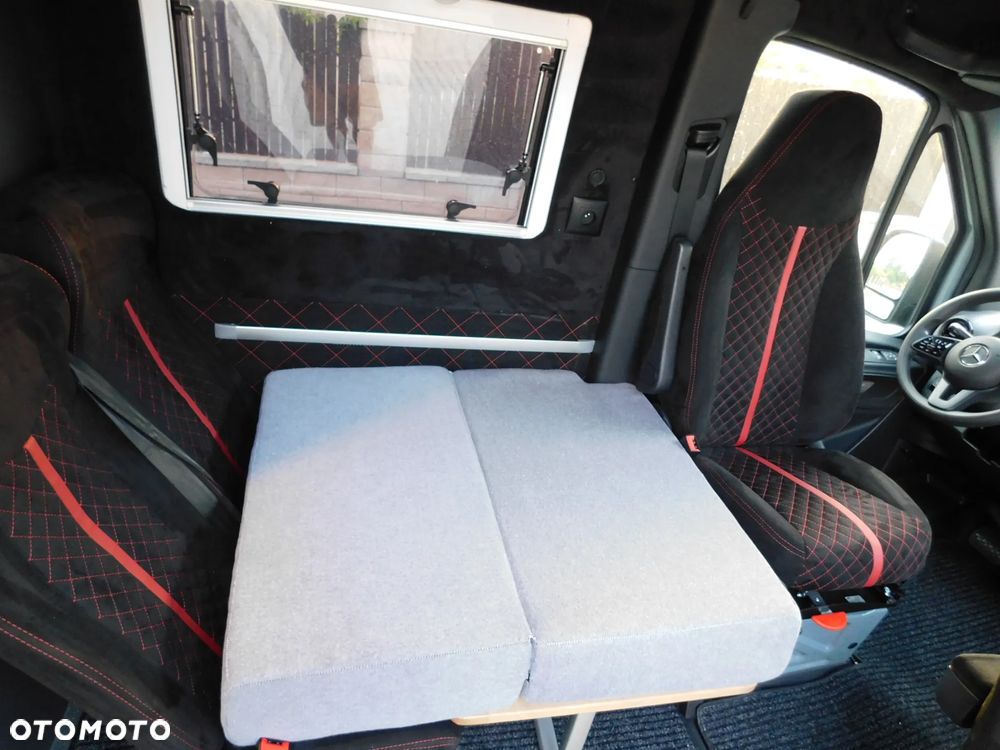 Mercedes-Benz Sprinter Campervan Kamper Automat 5 os Klima  FV23% - 18