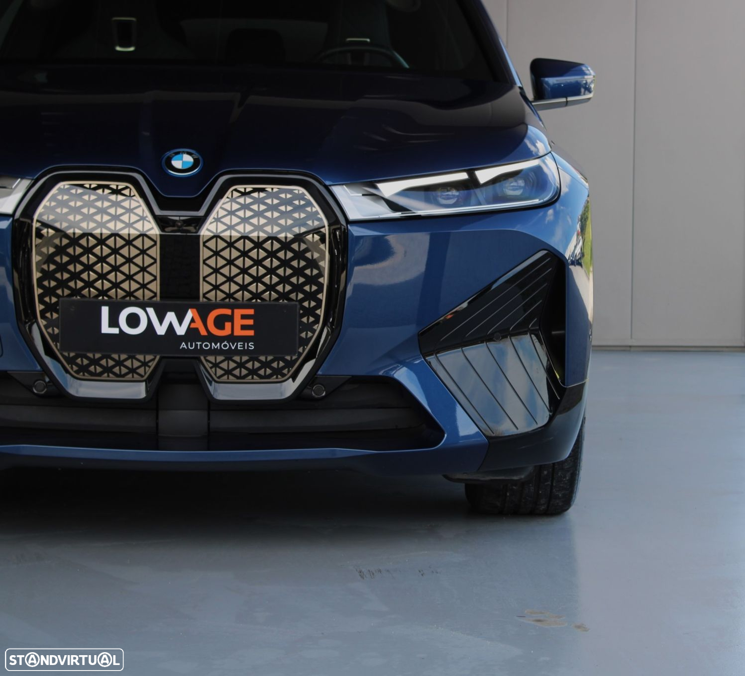 BMW iX xDrive 50 Pack Desportivo - 9