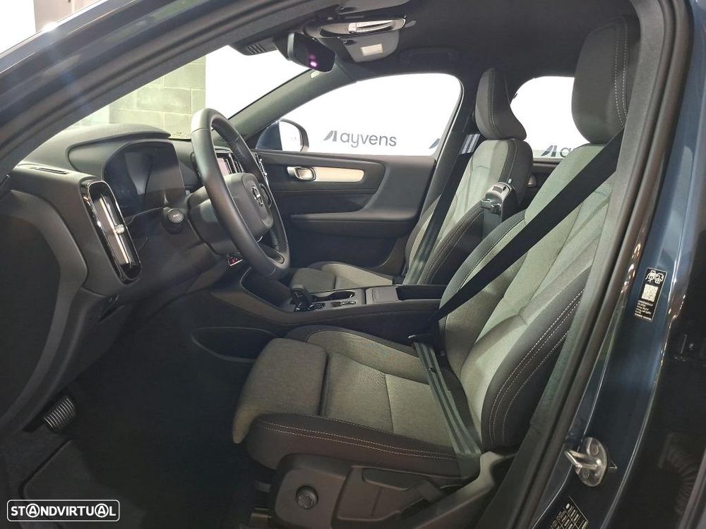 Volvo XC 40 2.0 B3 Core - 6