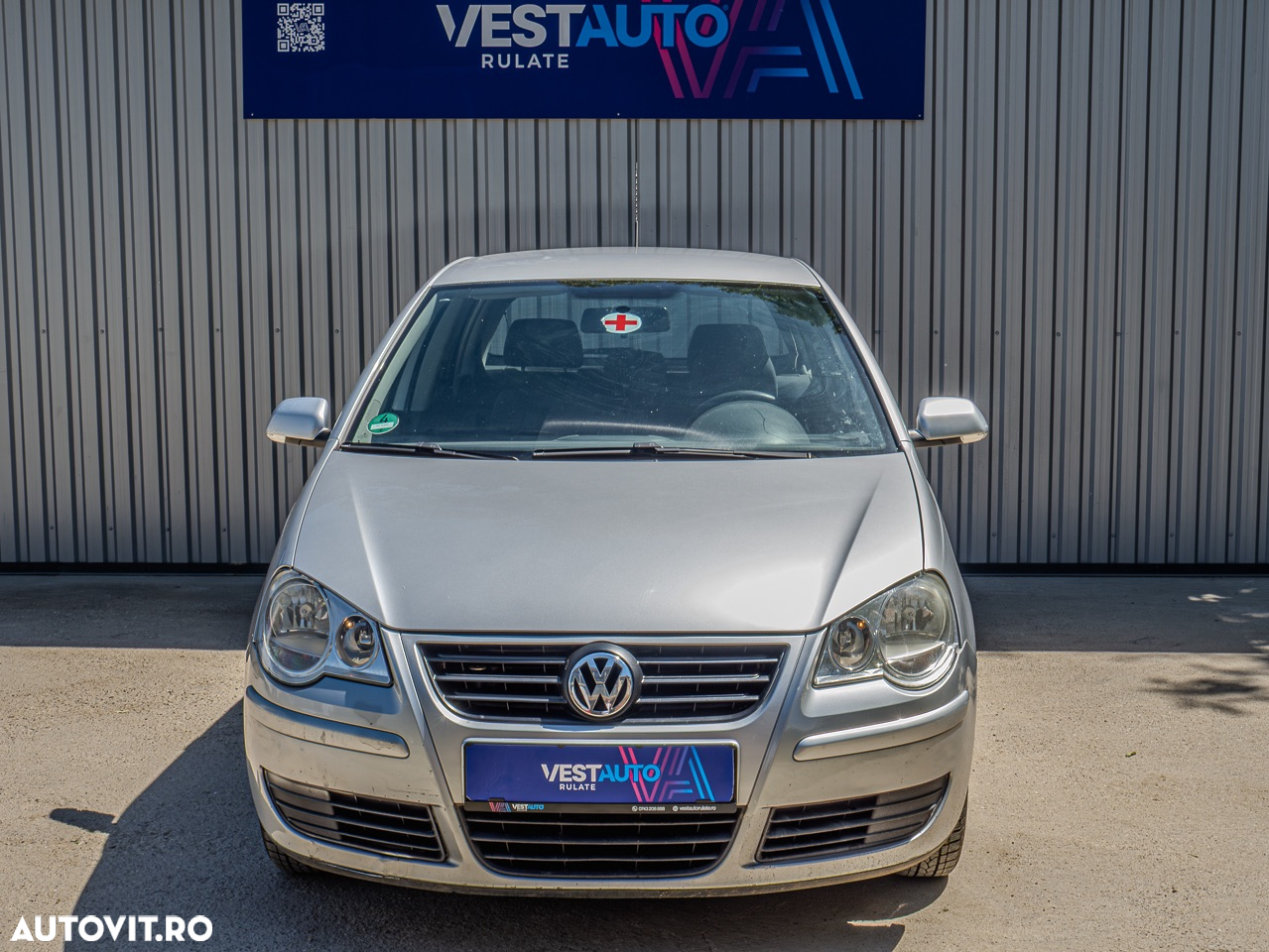 Volkswagen Polo 1.2 Attractive - 21