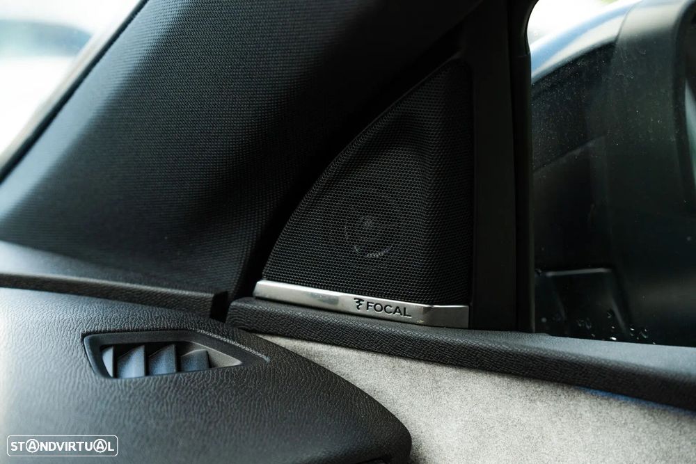 Peugeot 3008 1.6 Hybrid GT Line e-EAT8 - 25