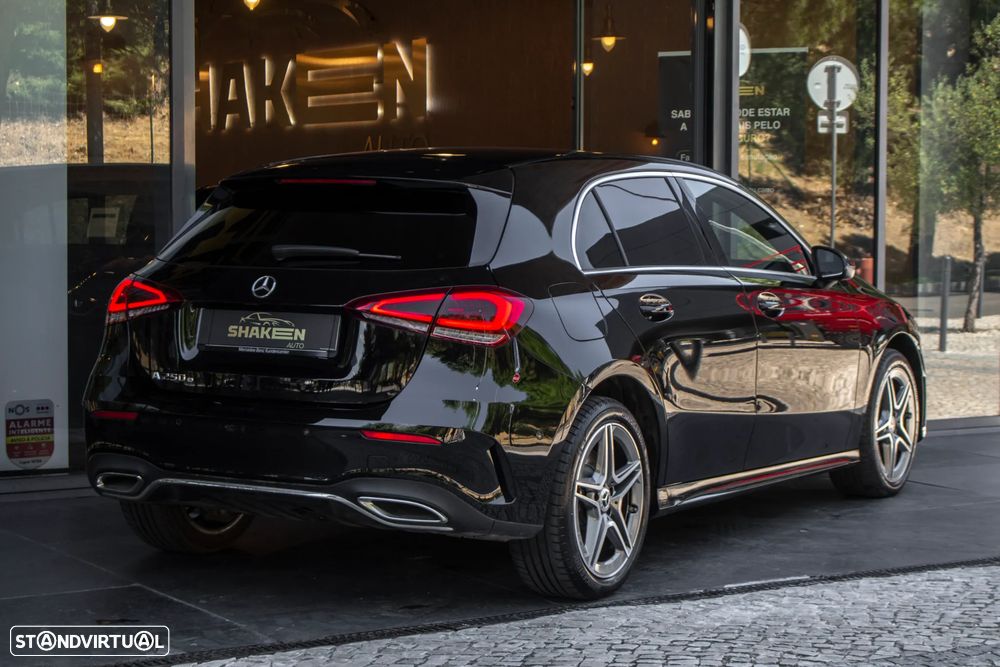 Mercedes-Benz A 250 e AMG Line - 4