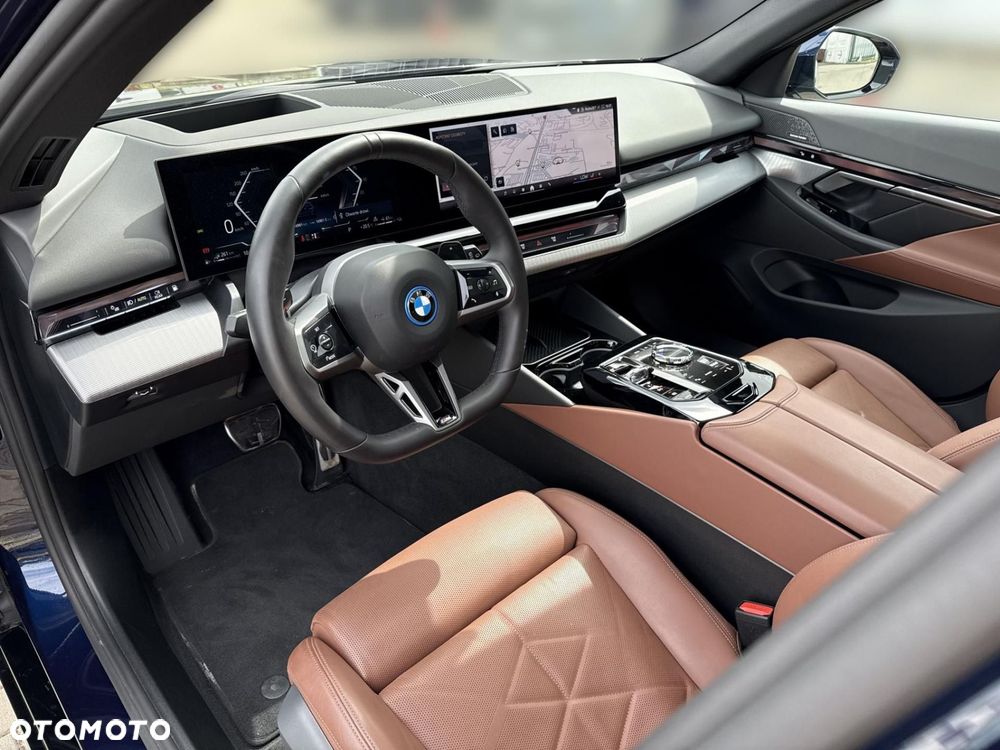 BMW Seria 5 - 10