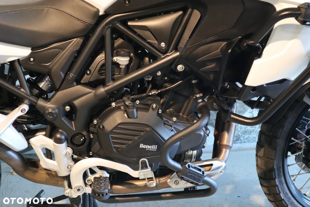 Benelli TRK 502X - 5