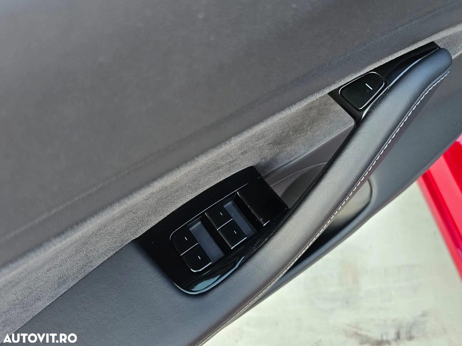 Tesla Model 3 Langstreckenbatterie Allradantrieb Dual Motor Performance - 27