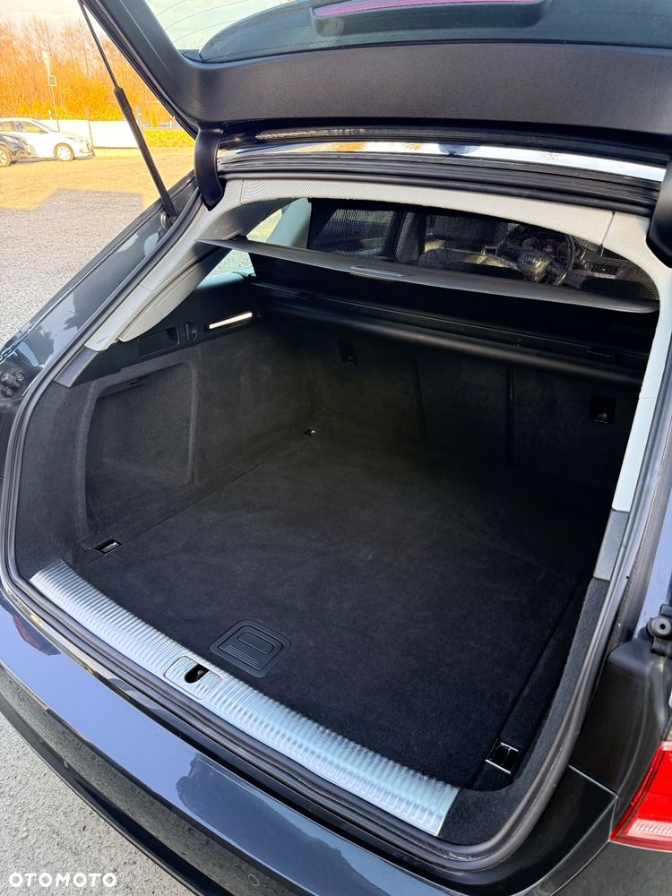 Audi A4 Avant 2.0 TDI S tronic sport - 10