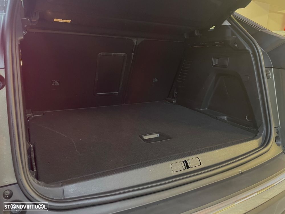 Peugeot 3008 1.2 PureTech Allure EAT8 - 13