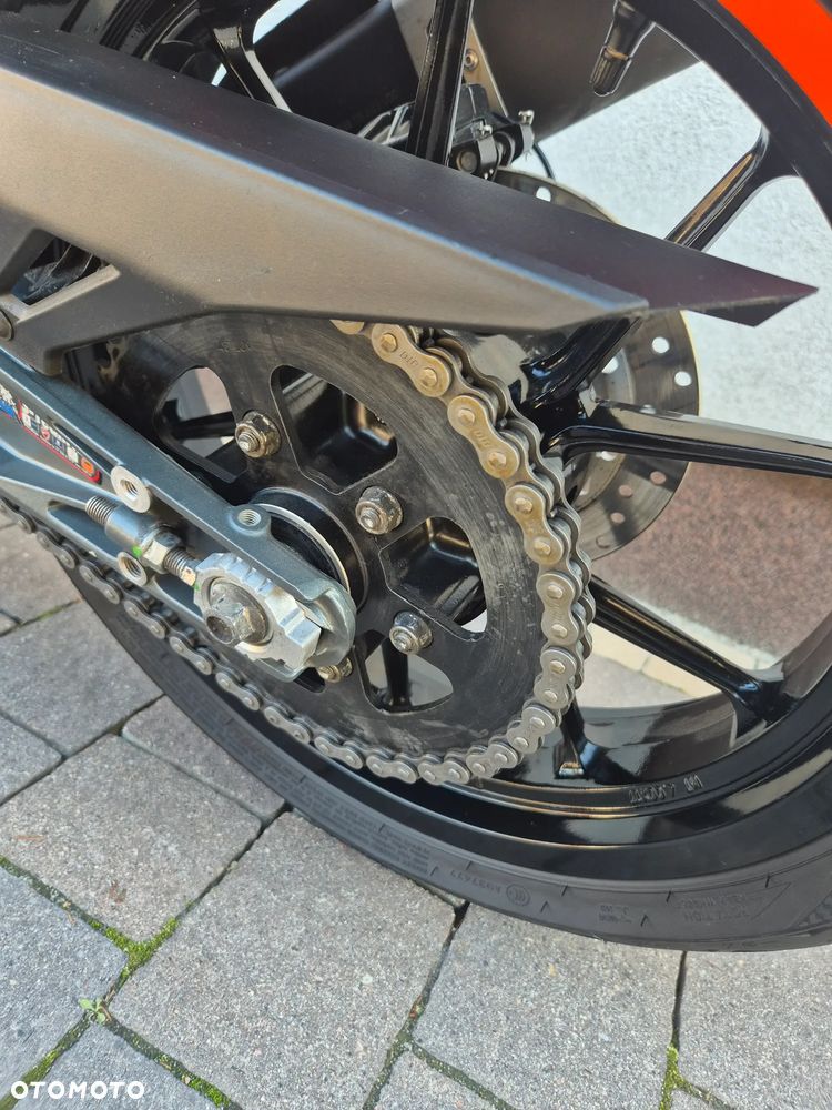 KTM Duke - 17