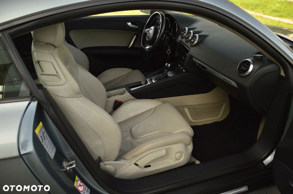 Audi TT Coupé 2.0 TFSI quattro S tronic - 27