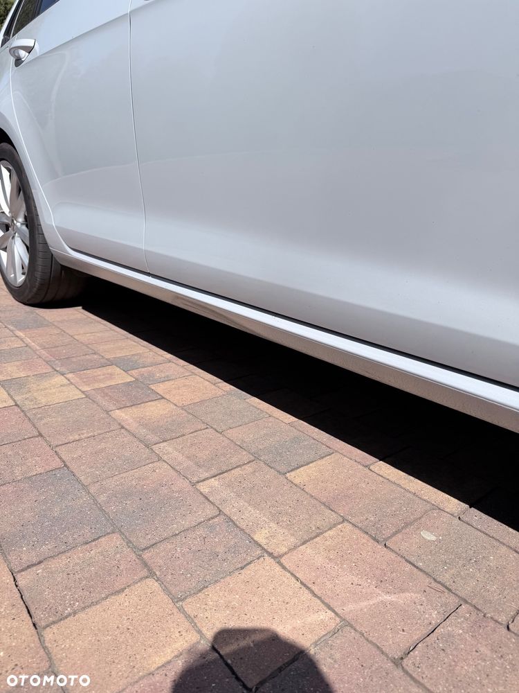 Volkswagen Golf - 9