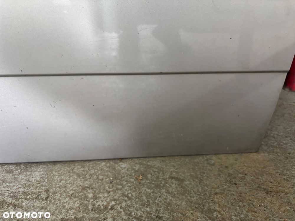 OPEL ASTRA H DRZWI PRAWY PRZOD PRZEDNIE HB 157 - 3