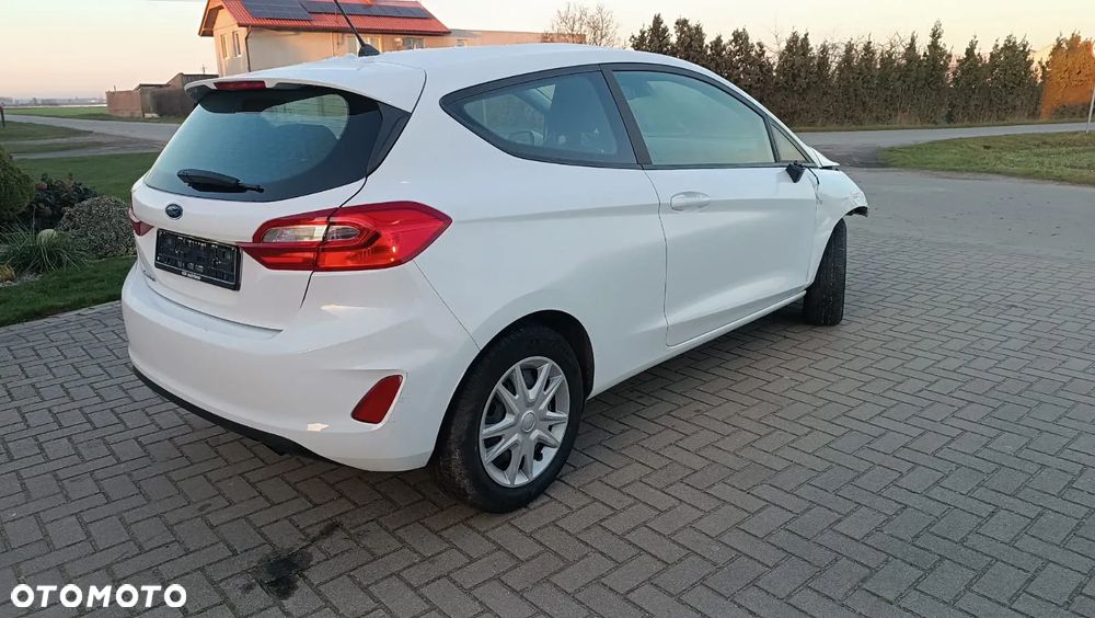 Ford Fiesta - 7