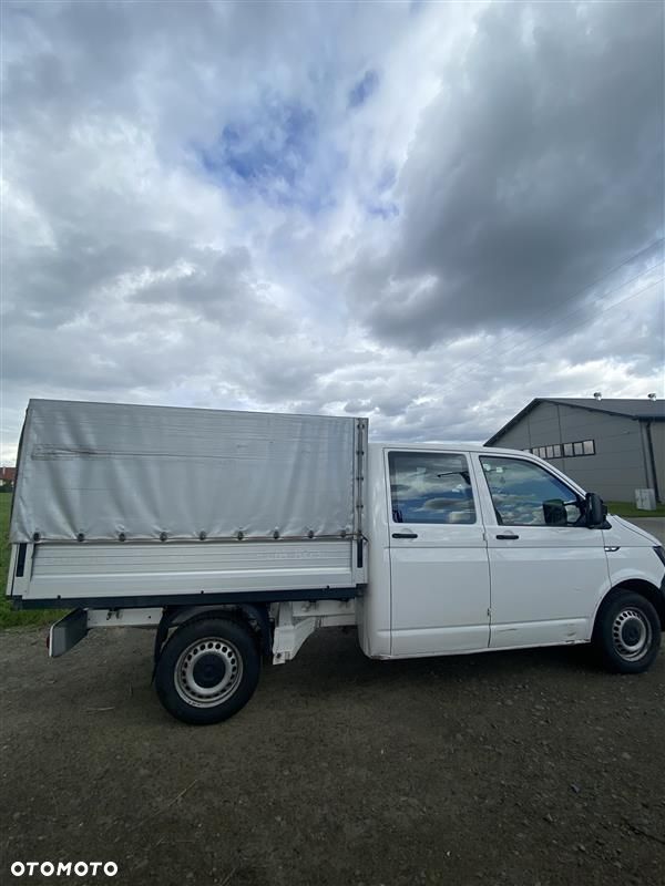 Volkswagen Transporter - 2