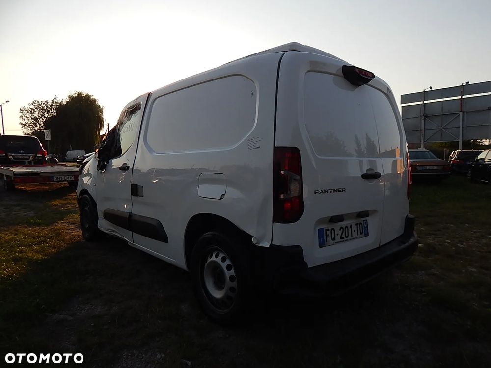 Peugeot PARTNER - 4