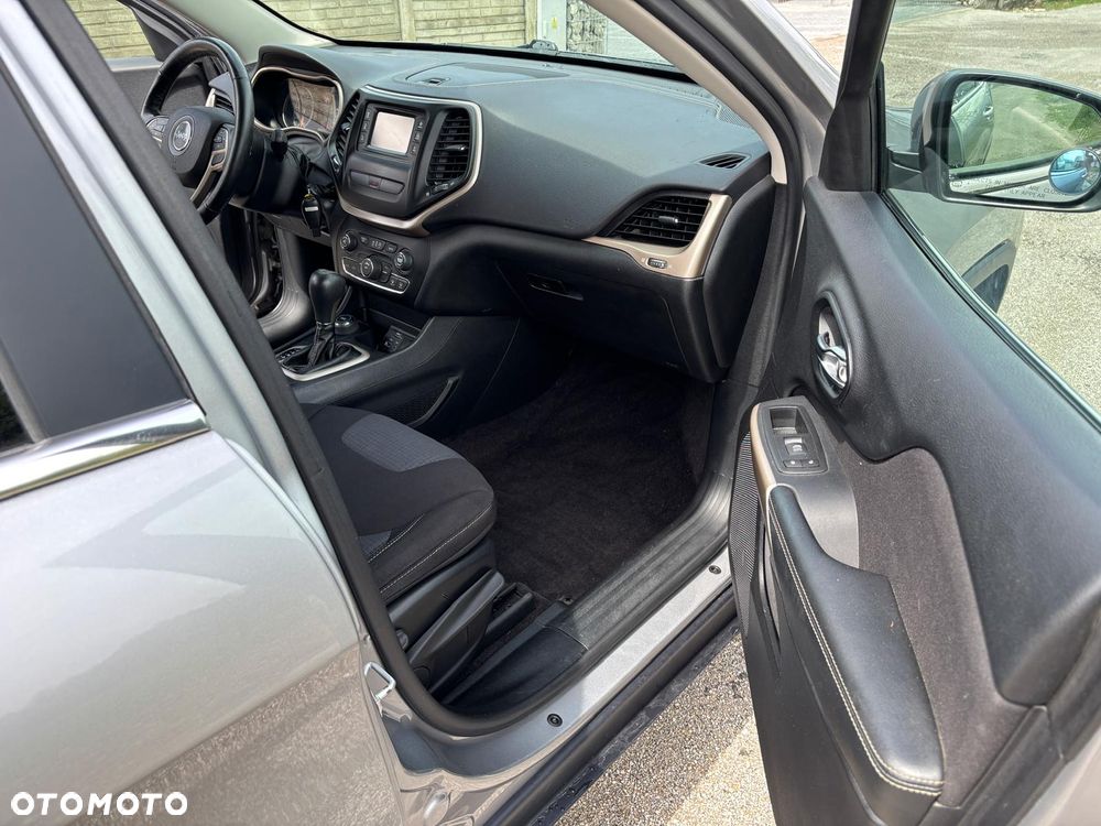 Jeep Cherokee 3.2 V6 Active Drive I Limited - 19