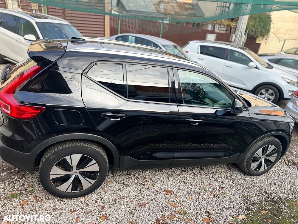 Volvo XC 40 T5 Twin Engine DKG Momentum Pro - 23