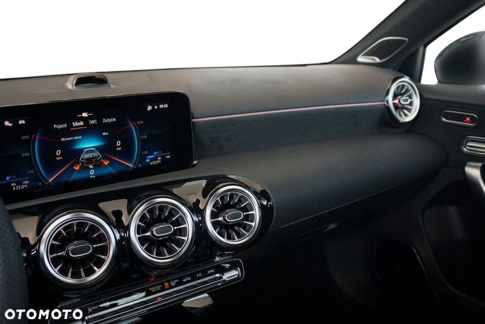 Mercedes-Benz Klasa A 45 S AMG 4-Matic Street Style Edition 8G-DCT - 13