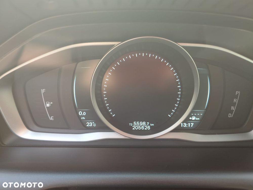 Volvo XC 60 D4 Drive-E Ocean Race - 10