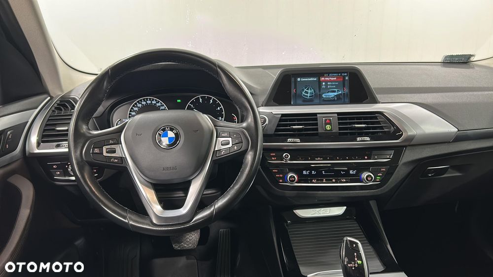 BMW X3 xDrive20d - 10