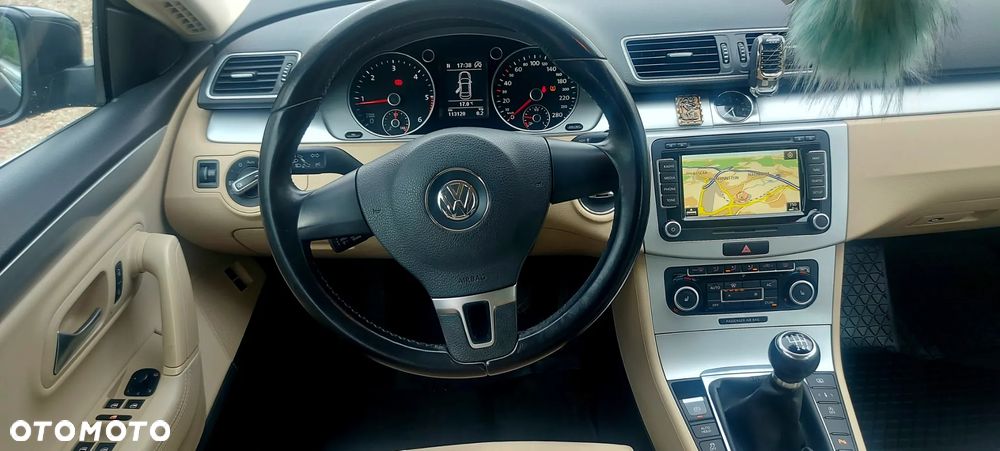 Volkswagen CC - 23