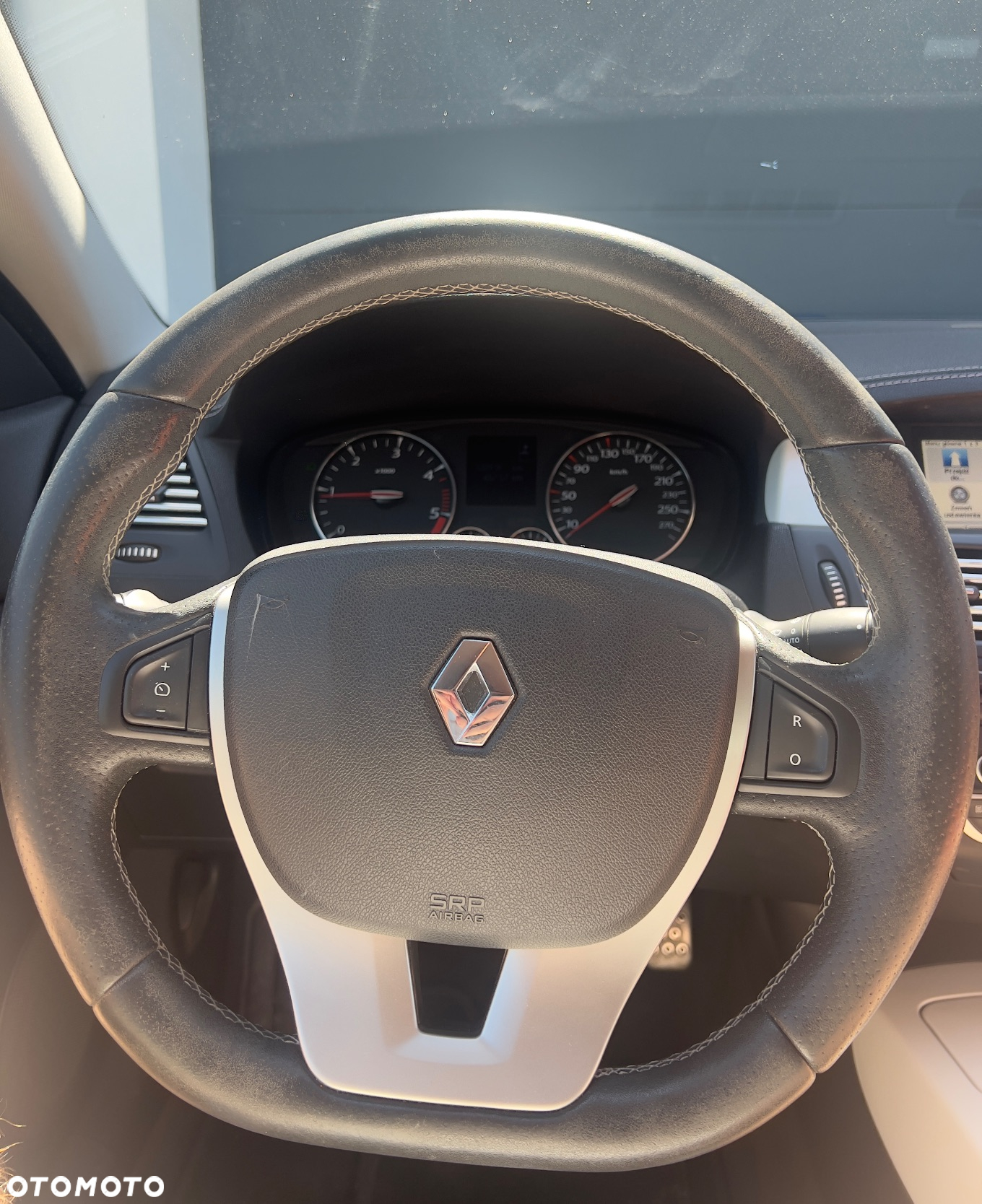 Renault Laguna 2.0 dCi Monaco GP - 8