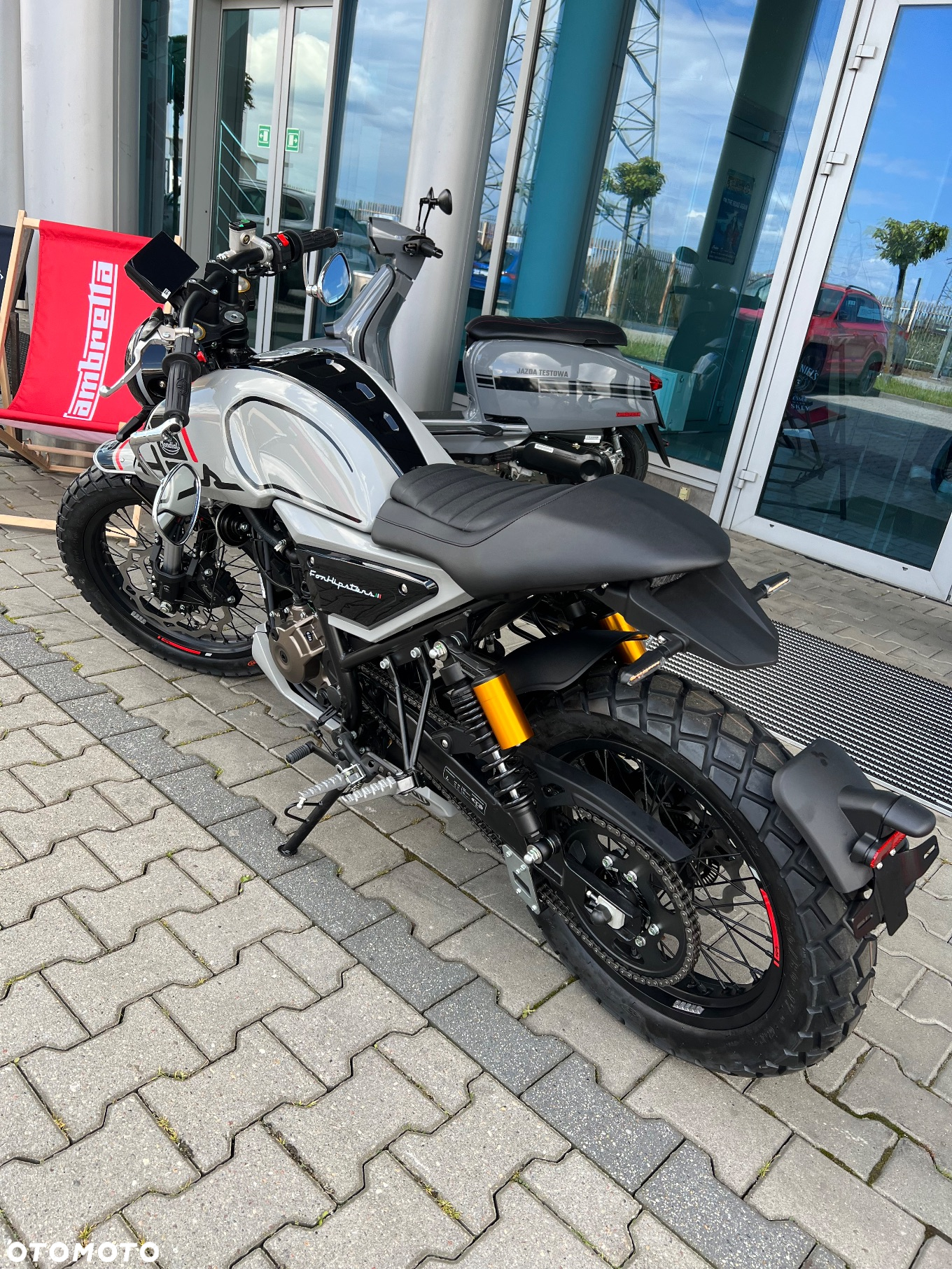 Mondial HPS 125 - 3