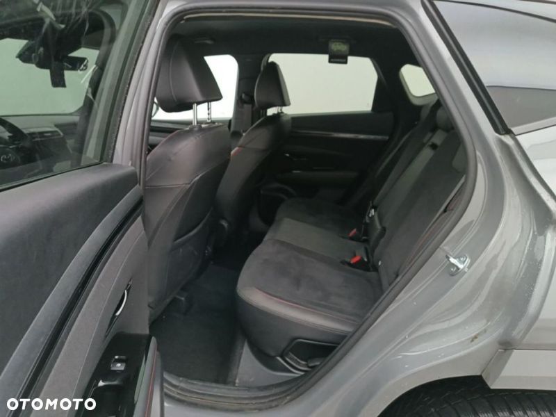 Hyundai Tucson 1.6 T-GDi 48V-Hybrid 4WD DCT N Line - 12