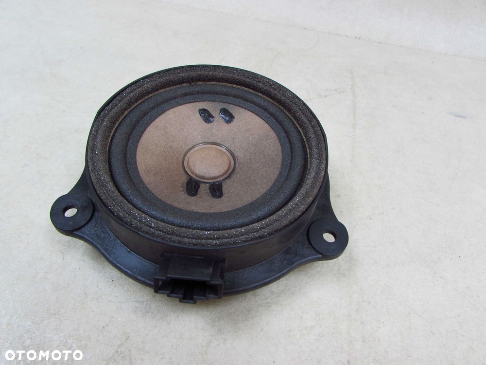 AUDI A6 C6 04-11  GLOSNIK TYŁ 1922295001 - 2