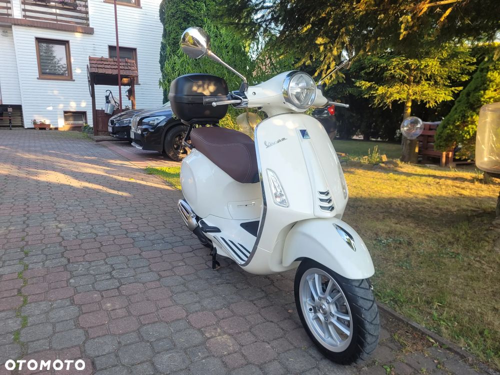 Piaggio Vespa - 3